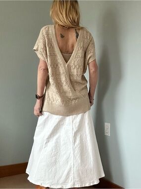 Maurices knit V back spring short sleeve tunic sweater